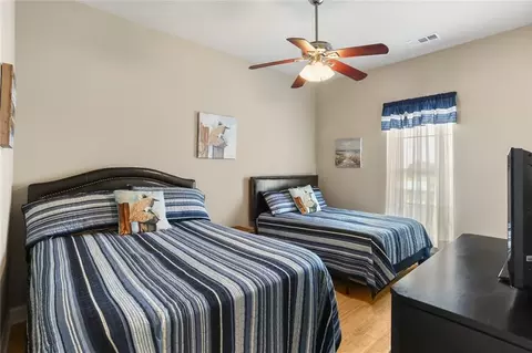 Bedroom - 89 Lakeview Dr, Slidell, LA 70458 photo 3 of 5