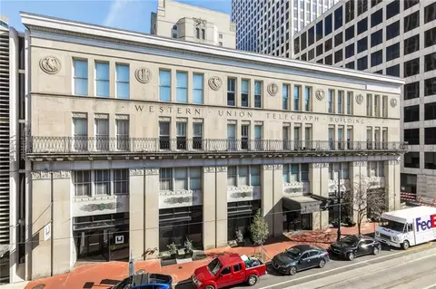 334 Carondelet St #302, New Orleans, LA 70130