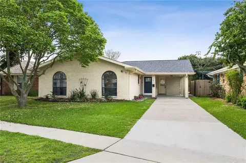 5120 Fairfield St, Metairie, LA 70006