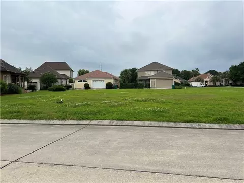 190 Cycas, Kenner, LA 70065