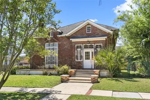 9104 Quince St, New Orleans, LA 70118