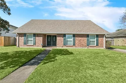 17 Everglades St, Kenner, LA 70065