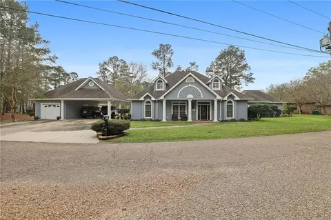 60249 Anderson Ln, Amite, LA 70422