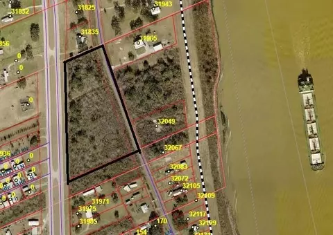 Highway 23, Buras, LA 70041