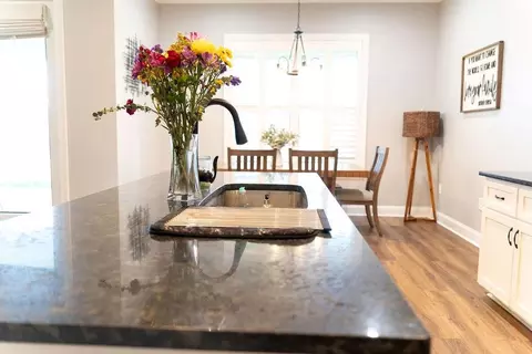 Kitchen - 19282 Deerfield Loop, Loranger, LA 70446 photo 3 of 4