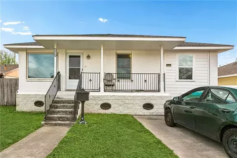 3824 W Louisiana State Dr, Kenner, LA 70065