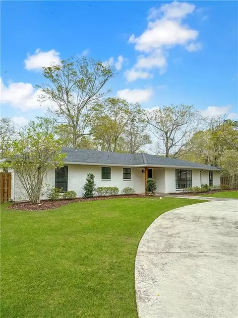 305 E Pearl St, Slidell, LA 70461