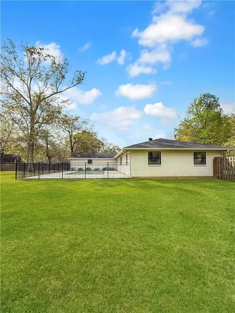 Other - 305 E Pearl St, Slidell, LA 70461 photo 6 of 7