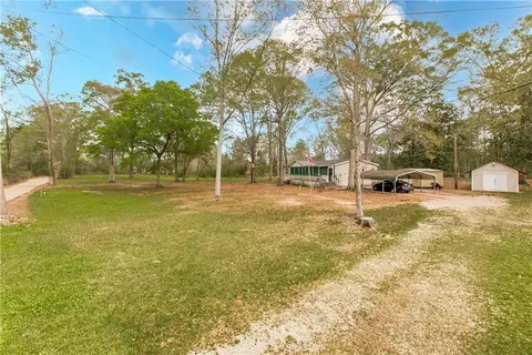 51132 Jenkins Ln, Tickfaw, LA 70466