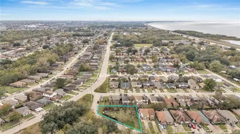 1 Venice Blvd, New Orleans, LA 70128
