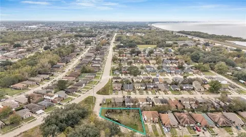 1 Venice Blvd, New Orleans, LA 70128