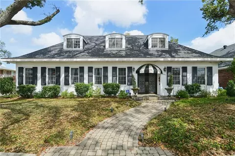 5545 Jacquelyn Ct, New Orleans, LA 70124