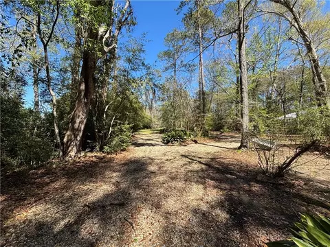 707 Copal St, Mandeville, LA 70448