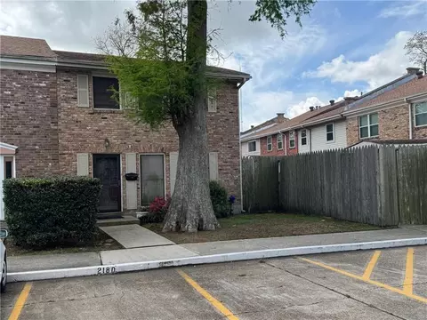 218 Terry Pkwy #D, Terrytown, LA 70056