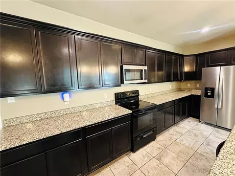 Kitchen - 80 Boutte Estates Dr, Boutte, LA 70039 photo 1 of 5