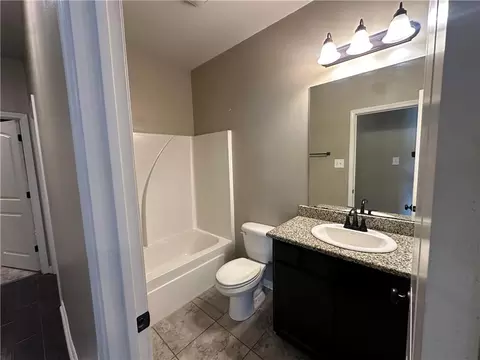 Bath - 80 Boutte Estates Dr, Boutte, LA 70039 photo 5 of 6