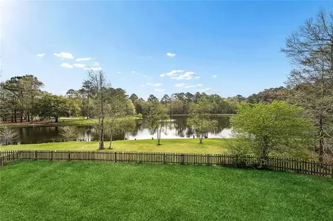 View/Area - 205 Del Sol W, Covington, LA 70433 photo 2 of 3