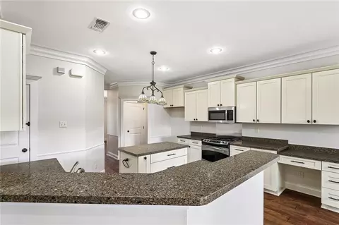 Kitchen - 205 Del Sol W, Covington, LA 70433 photo 3 of 3