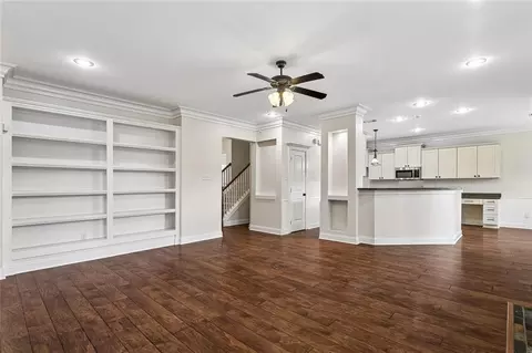 Living - 205 Del Sol W, Covington, LA 70433 photo 3 of 6