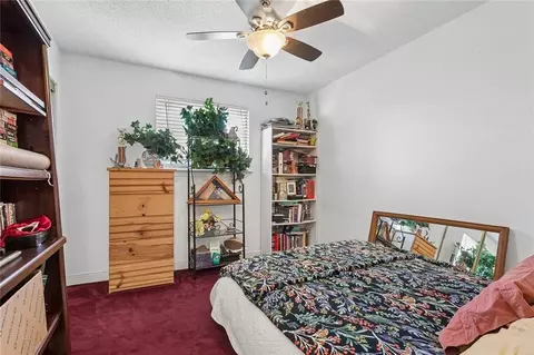 Bedroom - 300 Maryland Dr, Luling, LA 70070 photo 2 of 4