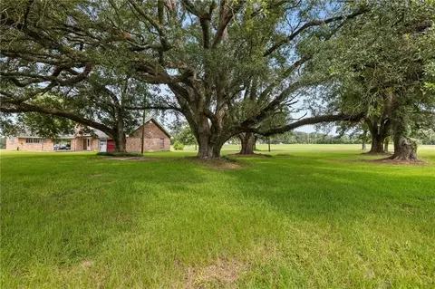 Exterior - 16536 40 Hwy, Independence, LA 70443 photo 4 of 5