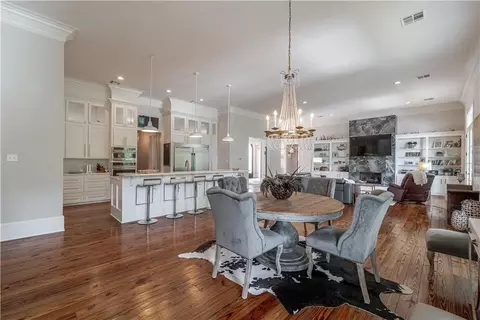 Dining - 143 J Ds Pt, Boyce, LA 71409 photo 1 of 2