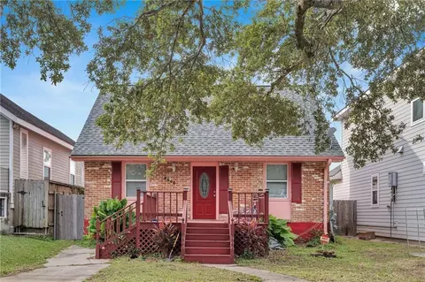 6646 Bellaire Dr, New Orleans, LA 70124