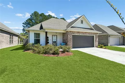 756 Jackson Ct, Madisonville, LA 70447