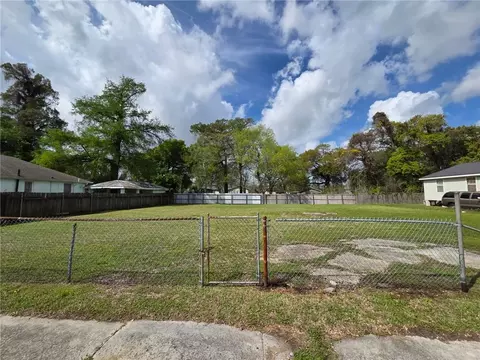 4528 Flake Ave, New Orleans, LA 70127