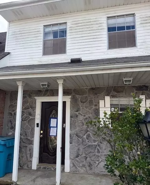 27 Brandon Hall Dr #C, Destrehan, LA 70047