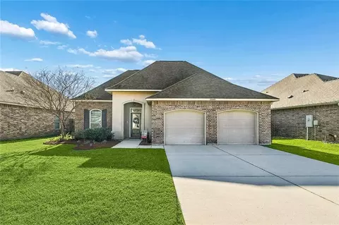 70089 Hirson Ct, Madisonville, LA 70447