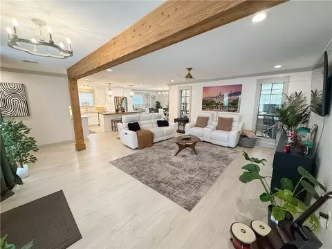 Living - 219 Devon Rd, Laplace, LA 70068 photo 3 of 5