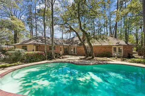 Exterior - 124 North Dr, Covington, LA 70433 photo 9 of 14