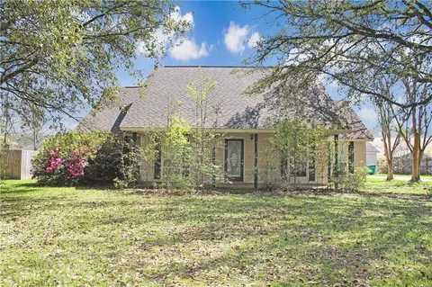 20076 Vineyard Rd, Hammond, LA 70401