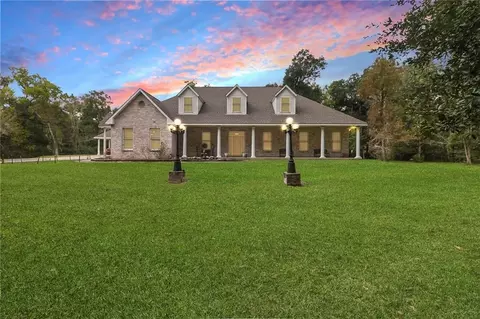 5450 Barataria Blvd, Marrero, LA 70072