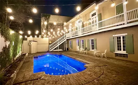 618 Dauphine St #1B, New Orleans, LA 70112