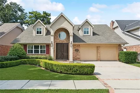 6109 Flower Dr, Metairie, LA 70003
