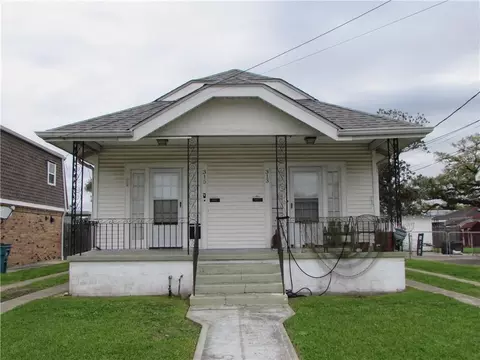 313-315 Zinnia Ave, Metairie, LA 70001