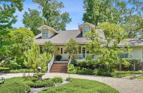 214 Tchefuncte Dr, Covington, LA 70433