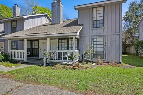 405 Cedarwood Dr #405, Mandeville, LA 70471