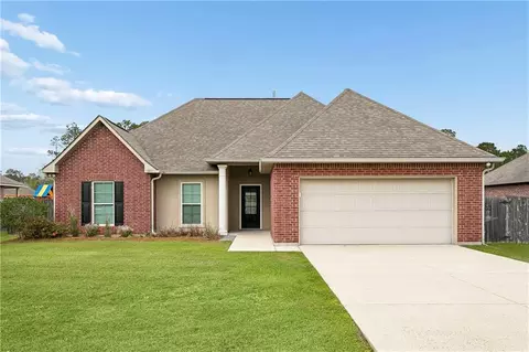 329 Debouchel Pl, Mandeville, LA 70471