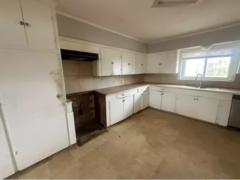 Kitchen - 30080 Stump St, Walker, LA 70785 photo 1 of 2