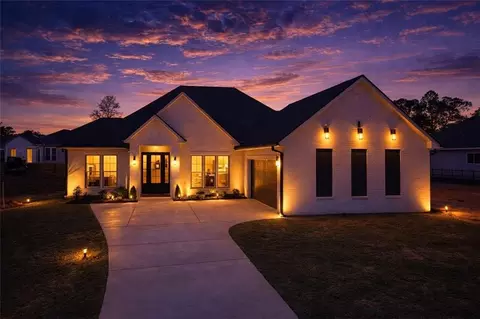 1073 Abita River Dr, Covington, LA 70433