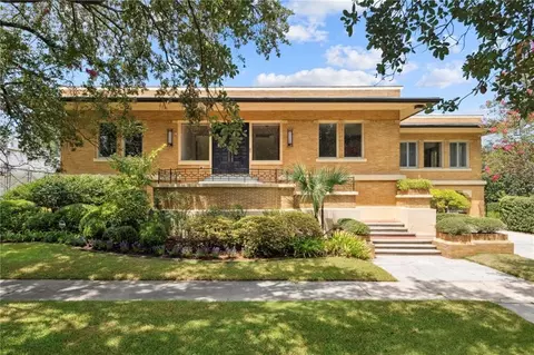 6 Newcomb Blvd, New Orleans, LA 70118