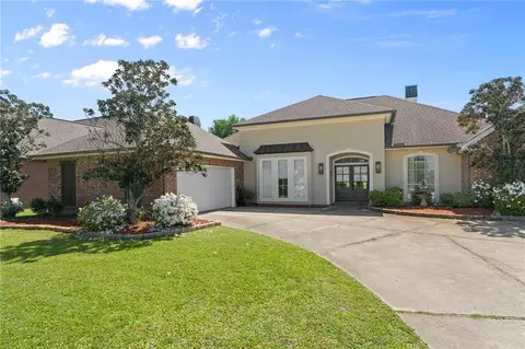 118 W Augusta Ln, Slidell, LA 70458