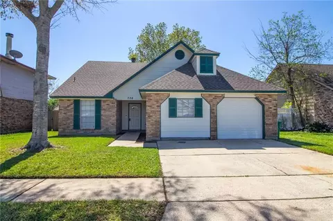 726 Iberville St, Laplace, LA 70068