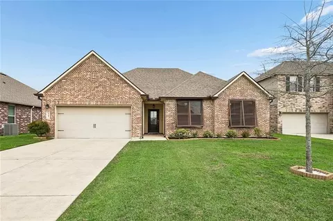 945 Channel Bend Ct, Slidell, LA 70461