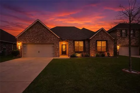 945 Channel Bend Ct, Slidell, LA 70461