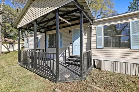 Exterior - 13477 Elm St, Walker, LA 70785 photo 2 of 5