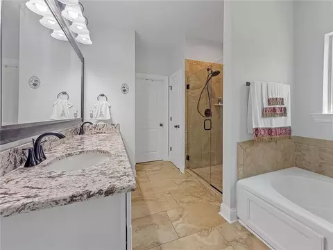 Bath - 339 Sawgrass Loop, Covington, LA 70435 photo 1 of 4
